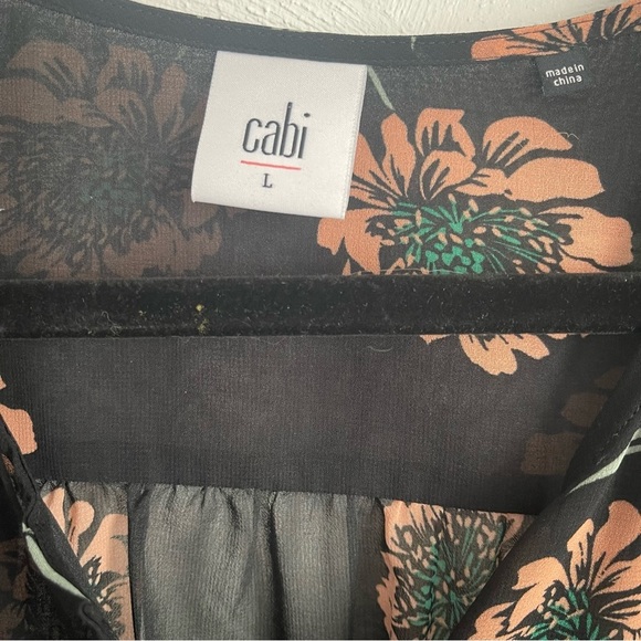 CAbi La Di Da Sheer Floral 3/4 Bell Sleeve Button Front Blouse size large EUC - Picture 9 of 10